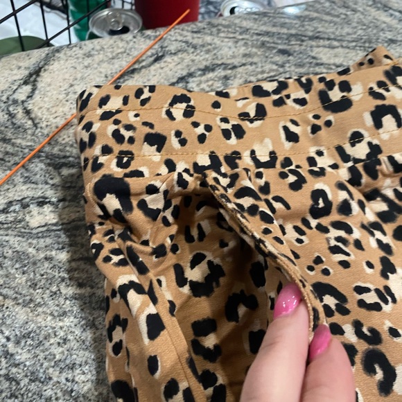 NWT Skinnygirl Animal Print Joggers. 2 side Pockets, Elastic Band, metal Tassel - Picture 3 of 10